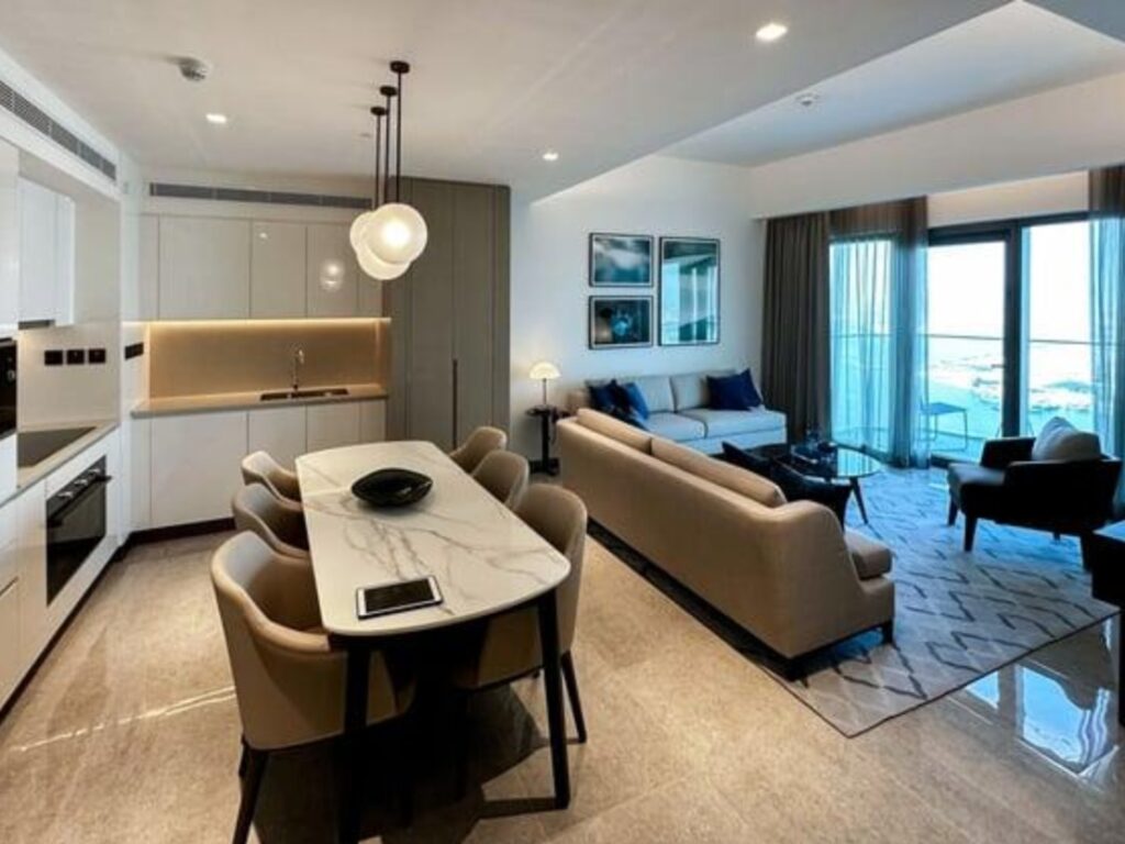 3-Bedroom Apartment, Address Harbour Point