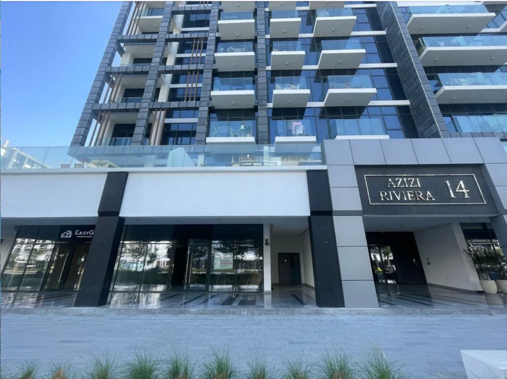 Rented Retail Shop, Azizi Riviera