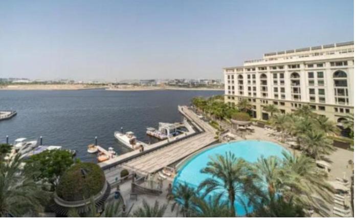 Plazzo Versace 4 BHK Residence Penthouse Duplex